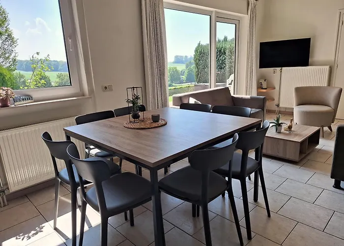 Met Uitzicht! Domein Hellebeuk Valkenburg-klimmen *