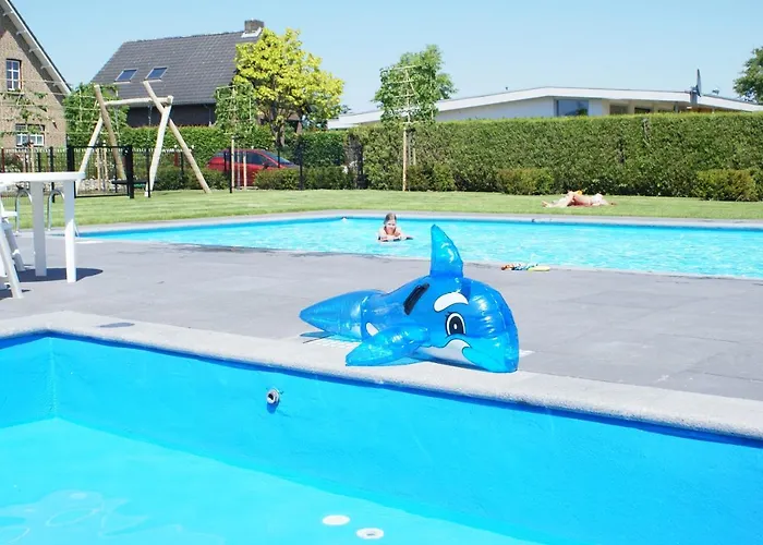 Дом отдыха Met Uitzicht! Domein Hellebeuk Valkenburg-klimmen *